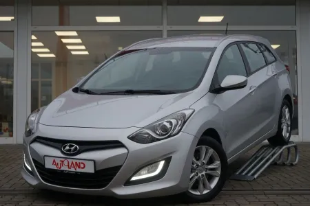 Hyundai i30cw 1.6 GDI FIFA World Cup... 